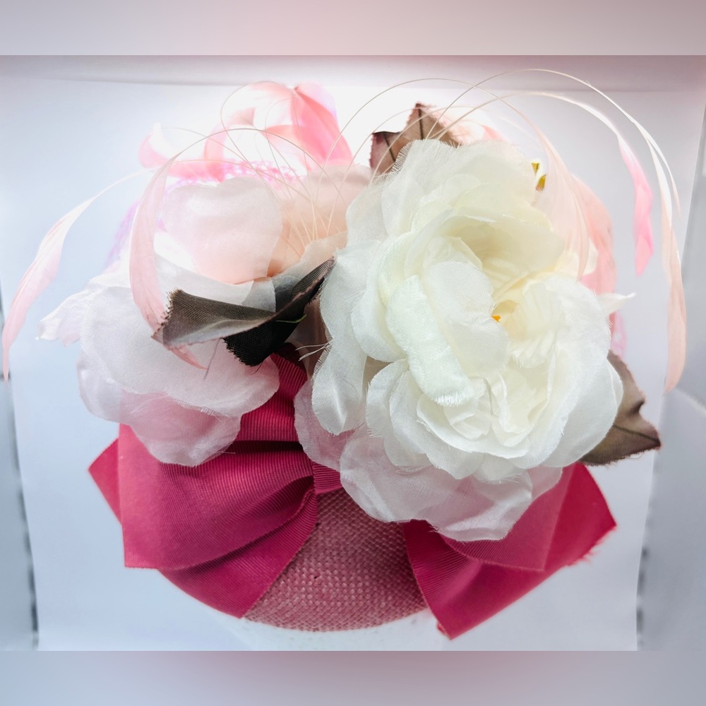 Vintage Ruth Alan Pillbox Hat with Birdcage - Picture 2 of 10